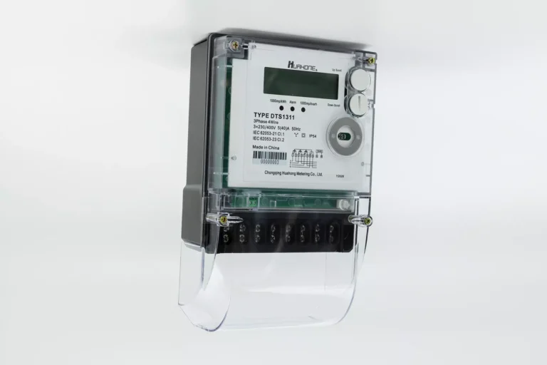 Three Phase Four Wire Electronic Energy Meter